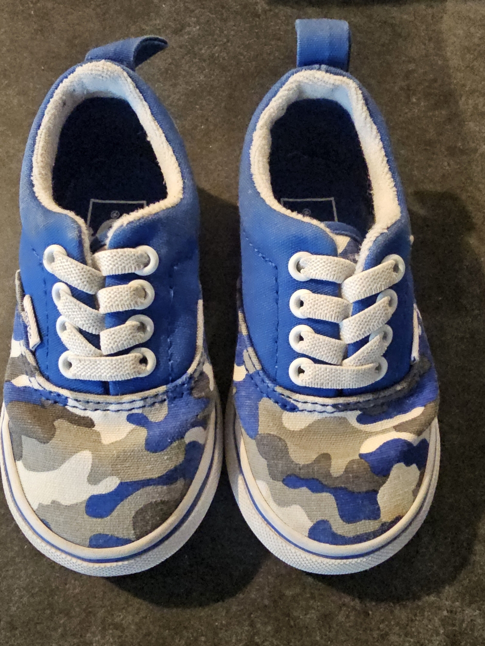 Toddler Blue Camo Slip-On VANS size 6